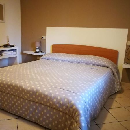 B&B Covidafranciacorta Castrezatto Εξωτερικό φωτογραφία
